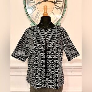 WD.NY Monochrome Oval Pattern Top